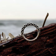 Anillo vikingo abierto tipo cadena