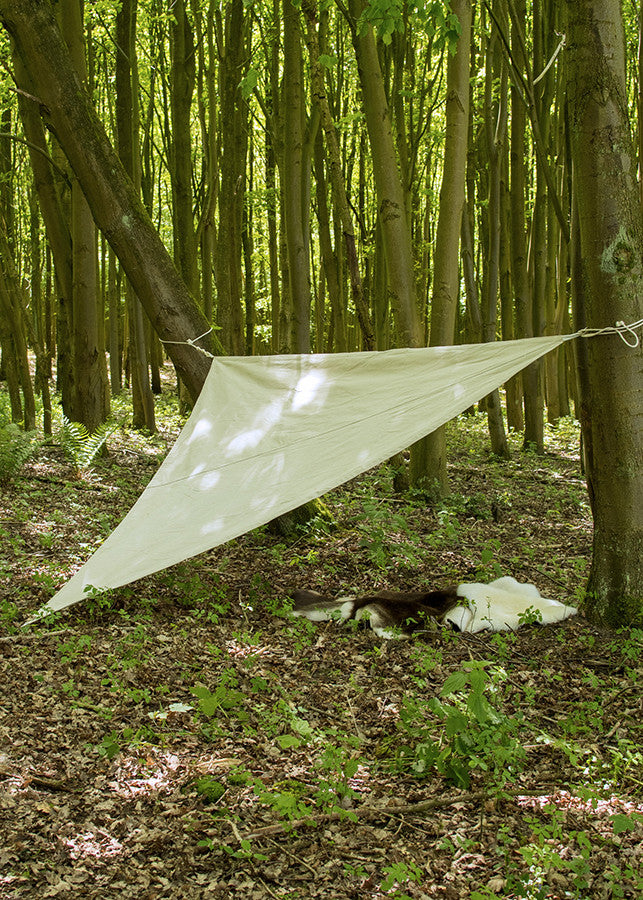 Toldo triangular con cuerda para acampada medieval, 3m.