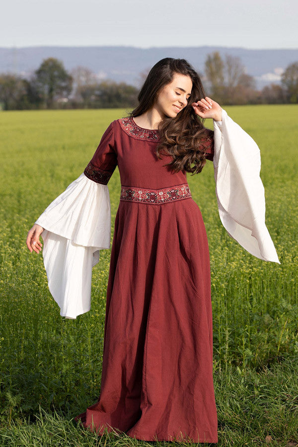 Vestido medieval de noble Yala, con cordón