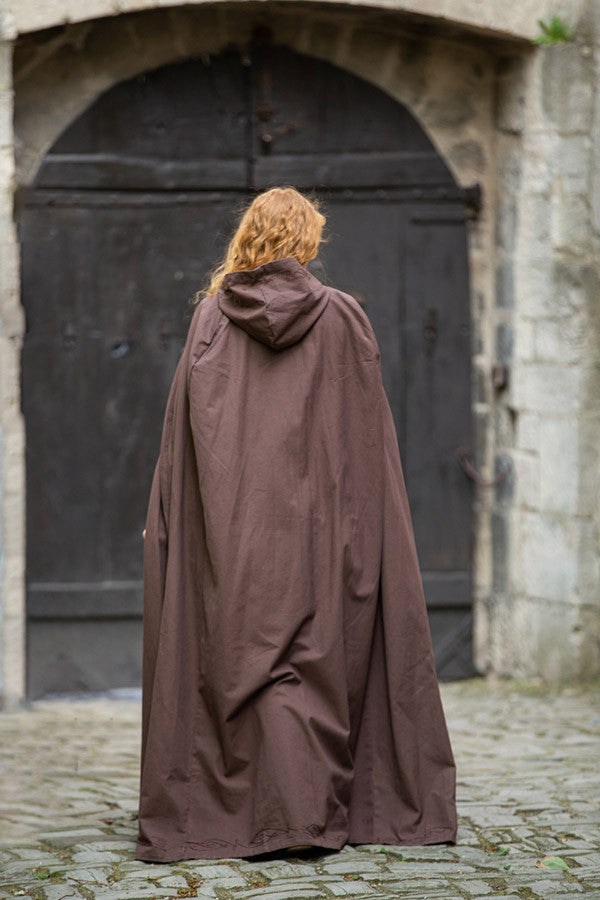 Capa medieval Erna de algodón con bordados, color marrón