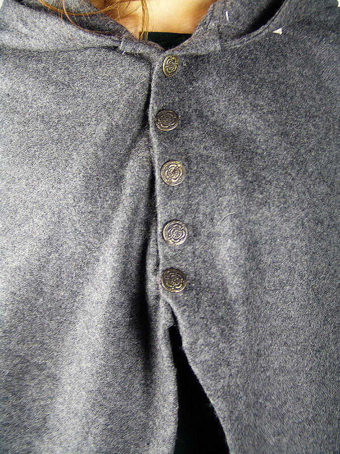 Capa medieval corta de dama modelo Heidi, color gris