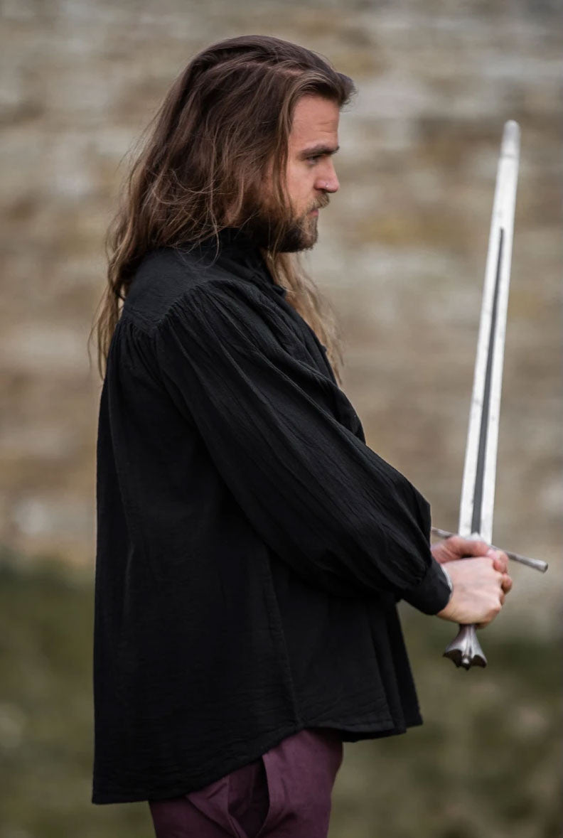 Camisa medieval negra con lazos