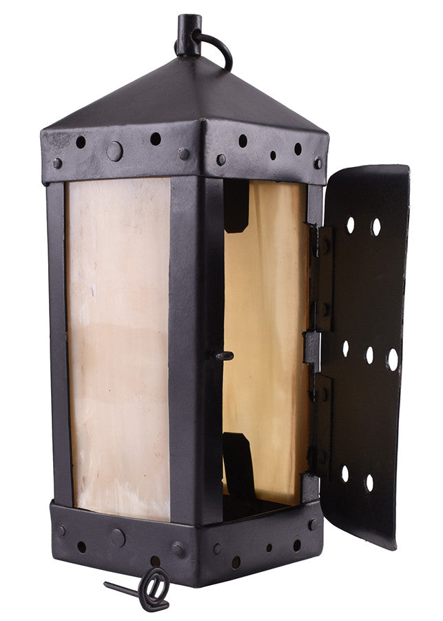 Farol Medieval Cuadrado con Ventanas de Cuerno, hecho a mano