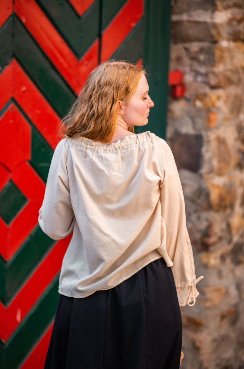 Blusa medieval mujer Bettina, cáñamo