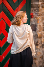 Blusa medieval mujer Bettina, cáñamo