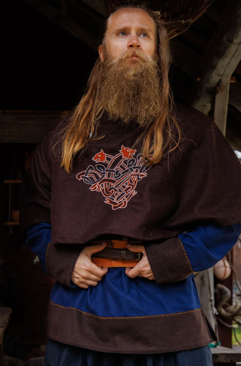 Gugel Vikingo en Lana Bjomolf marrón