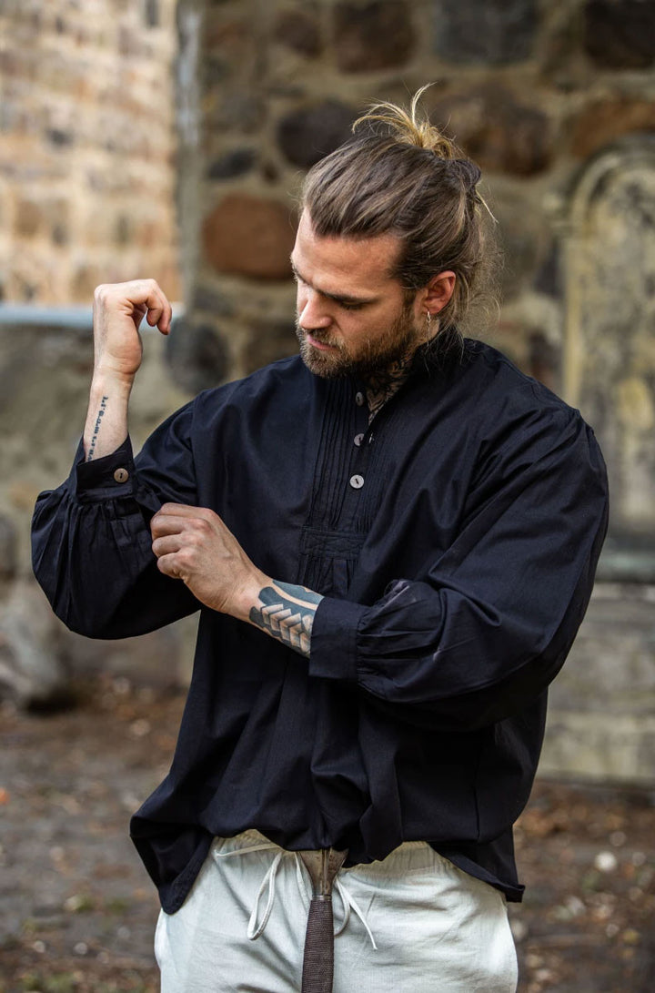 Camisa medieval ancha Oswald, color negro