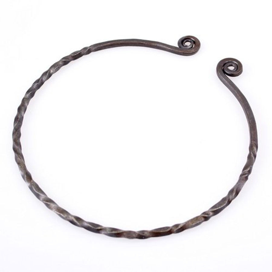 Torque Celta para Cuello con acabados en espiral