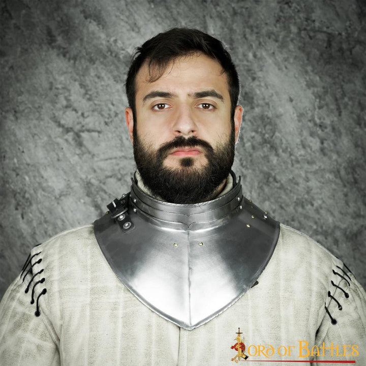 Gorjal medieval Edad Tardía, acero dulce