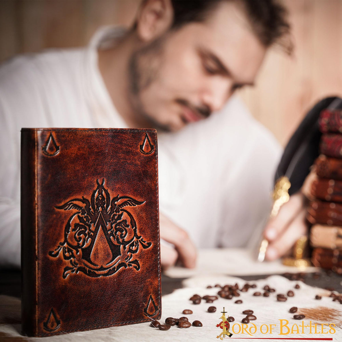 Diario de notas de Assassin Creed en cuero
