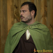 Fíbula medieval en latón