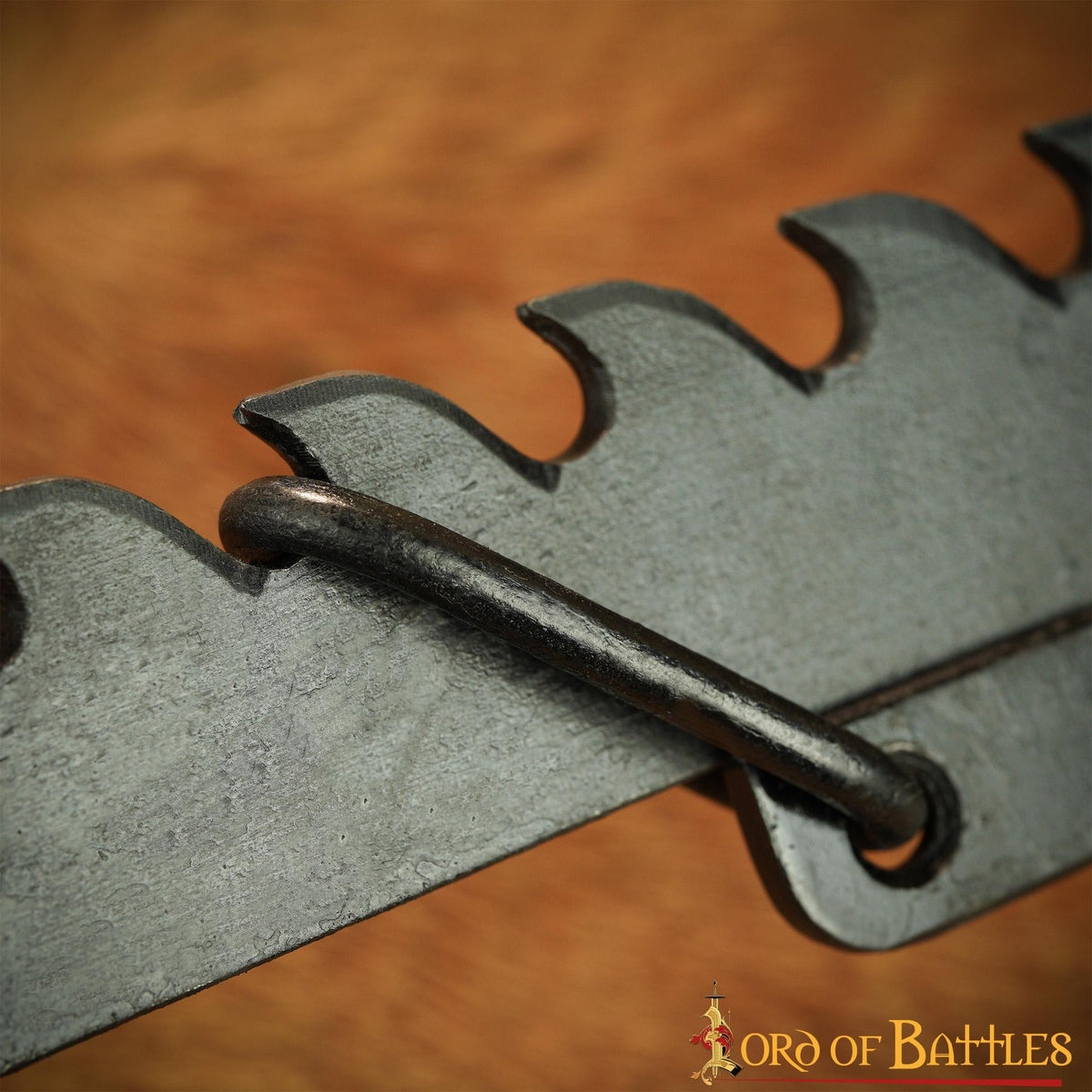 Soporte medieval para calderos, ollas y parrillas