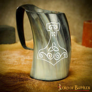 Jarra de cerveza Vikinga hecha a mano Mjolnir