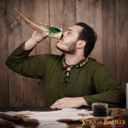 Cuerno para Beber con Diseños Ornamentados