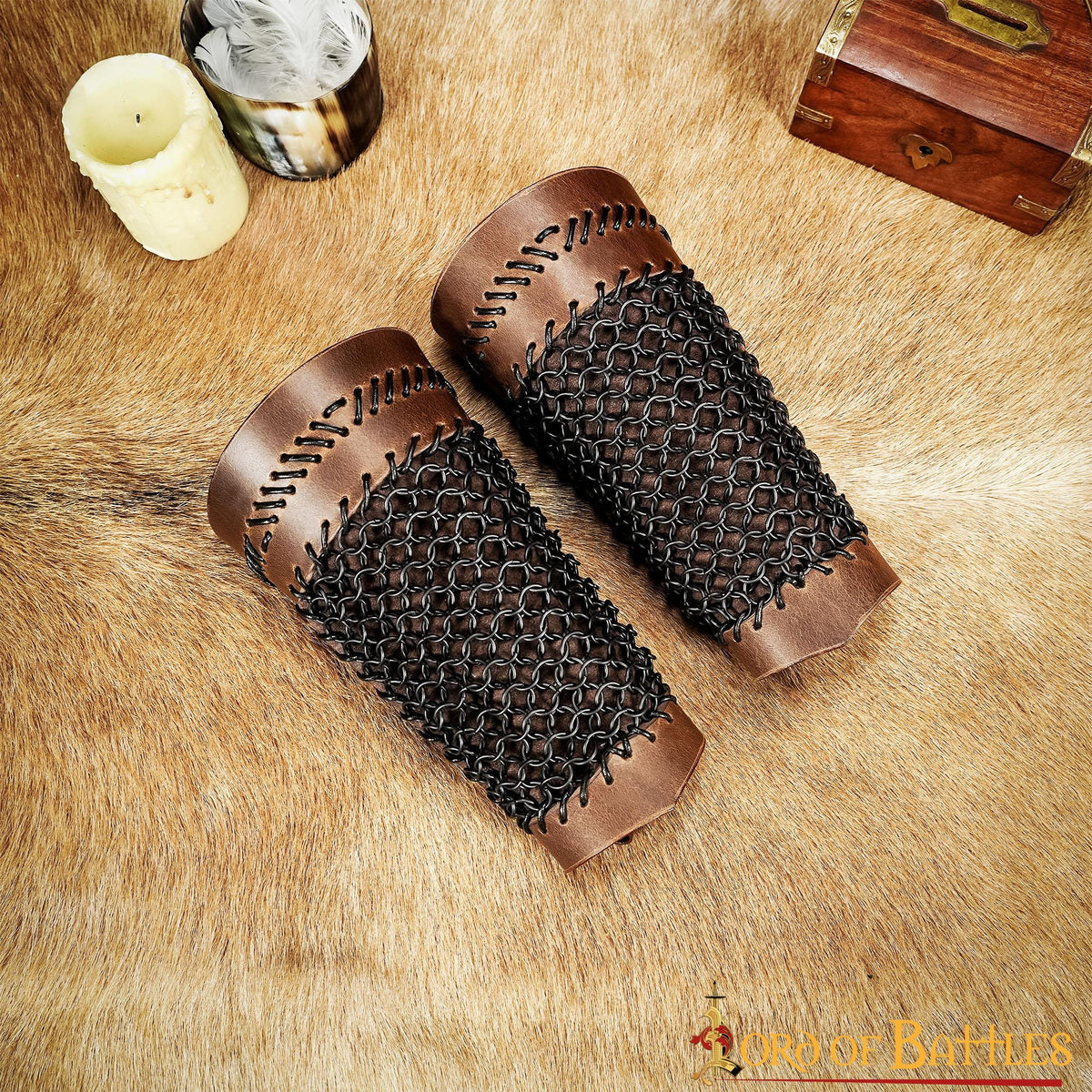 Brazaletes medievales de cota de malla
