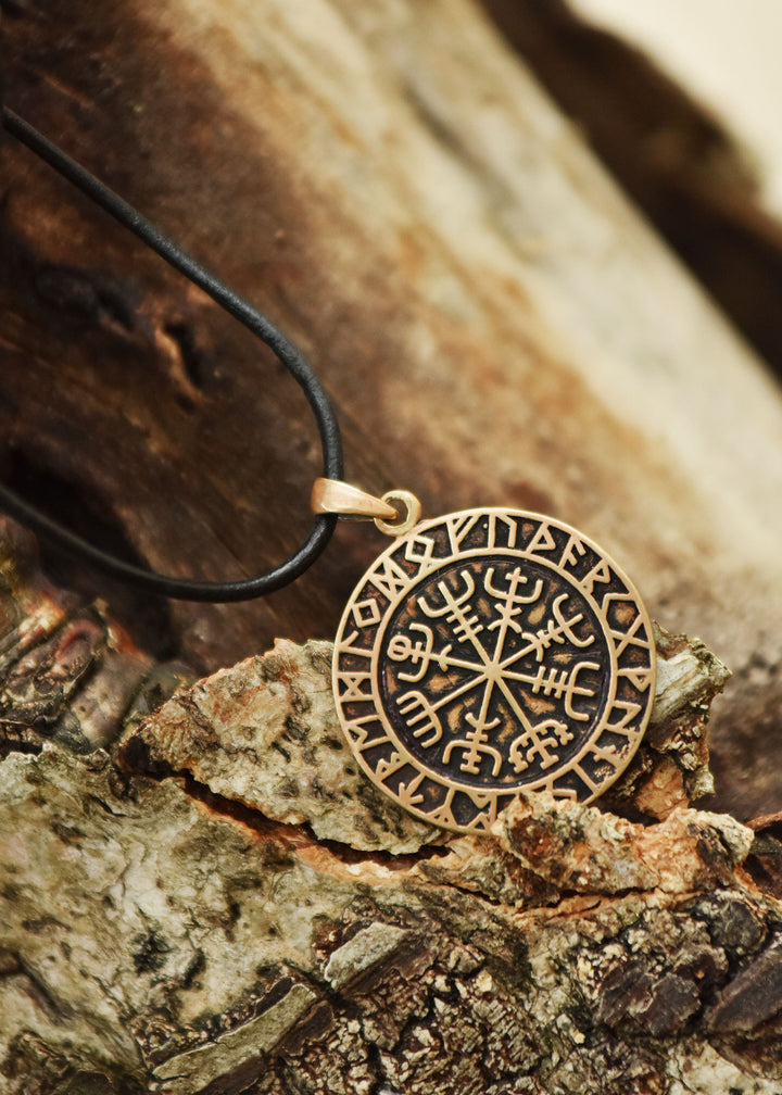 Colgante Vikingo Vegvísir en bronce