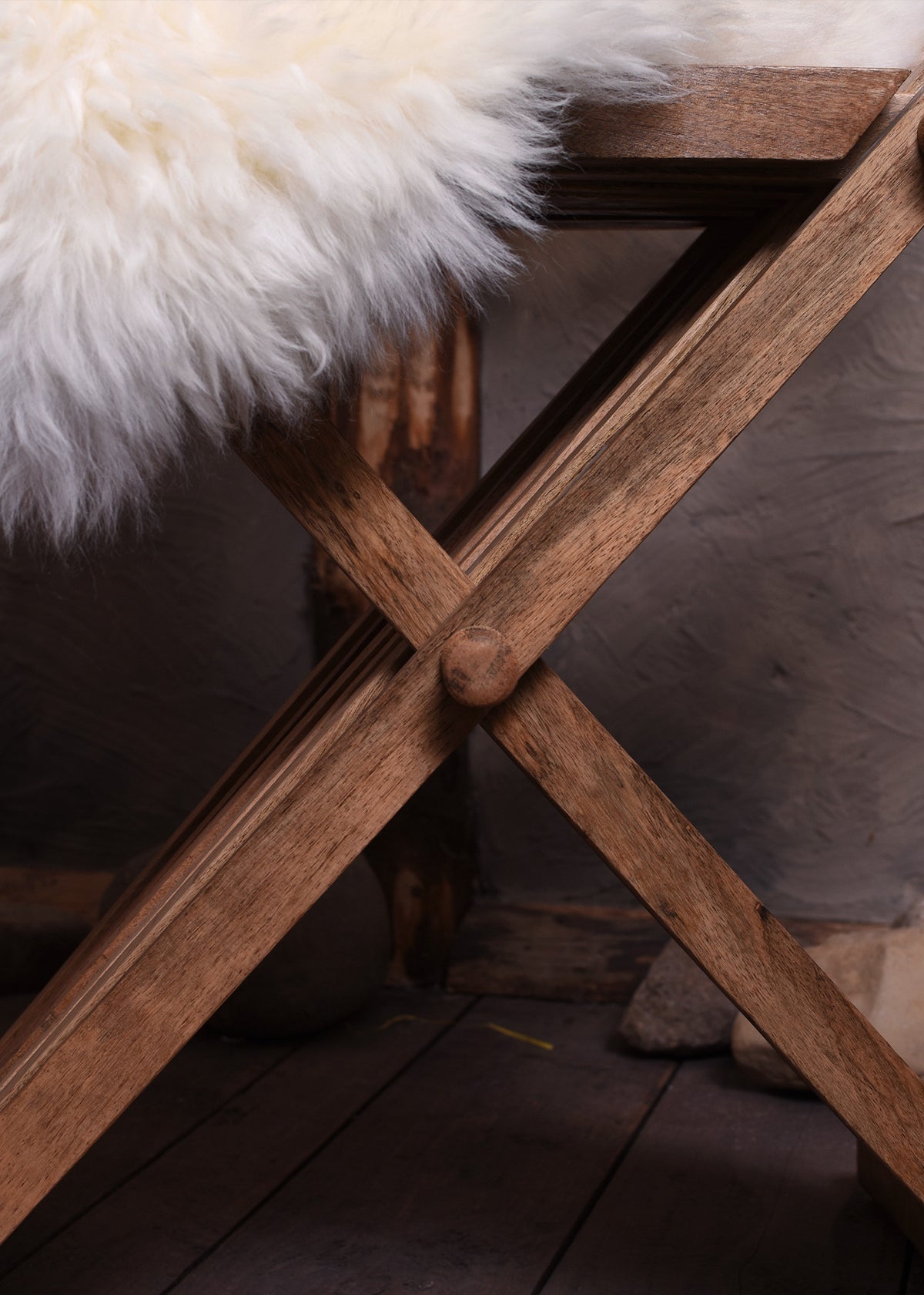 Silla medieval plegable Curul, en madera (70 cm.)