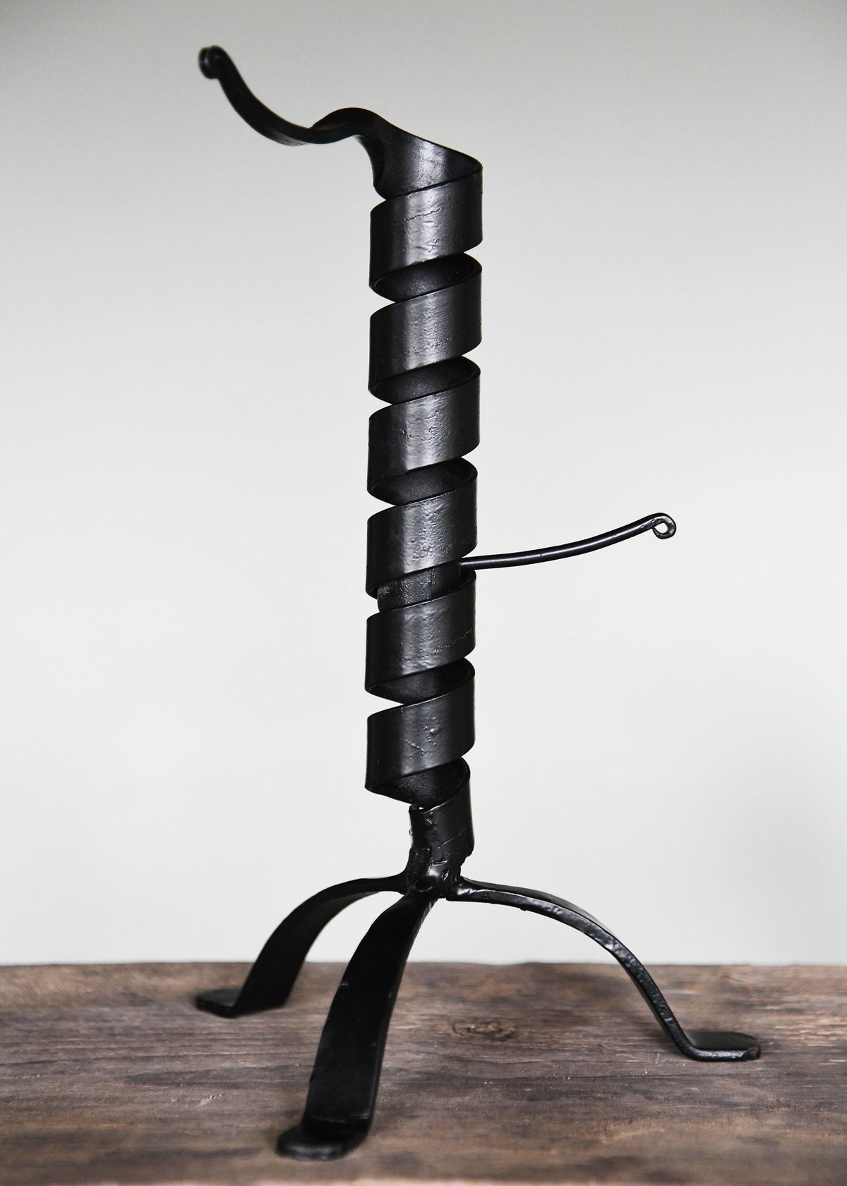 Candelabro medieval trenzado ajustable (30 cm.)