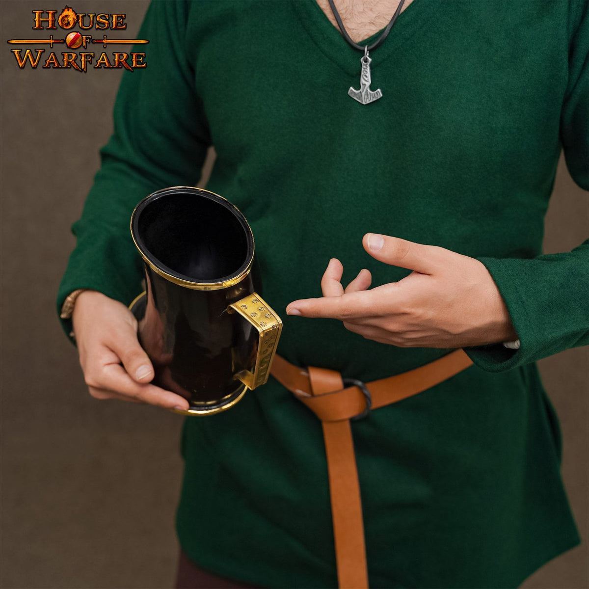 Jarra medieval para beber en asta de cuerno (800 ml.)