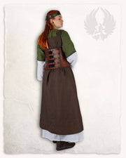 Vestido delantal vikingo modelo Alva Fishbone, marrón