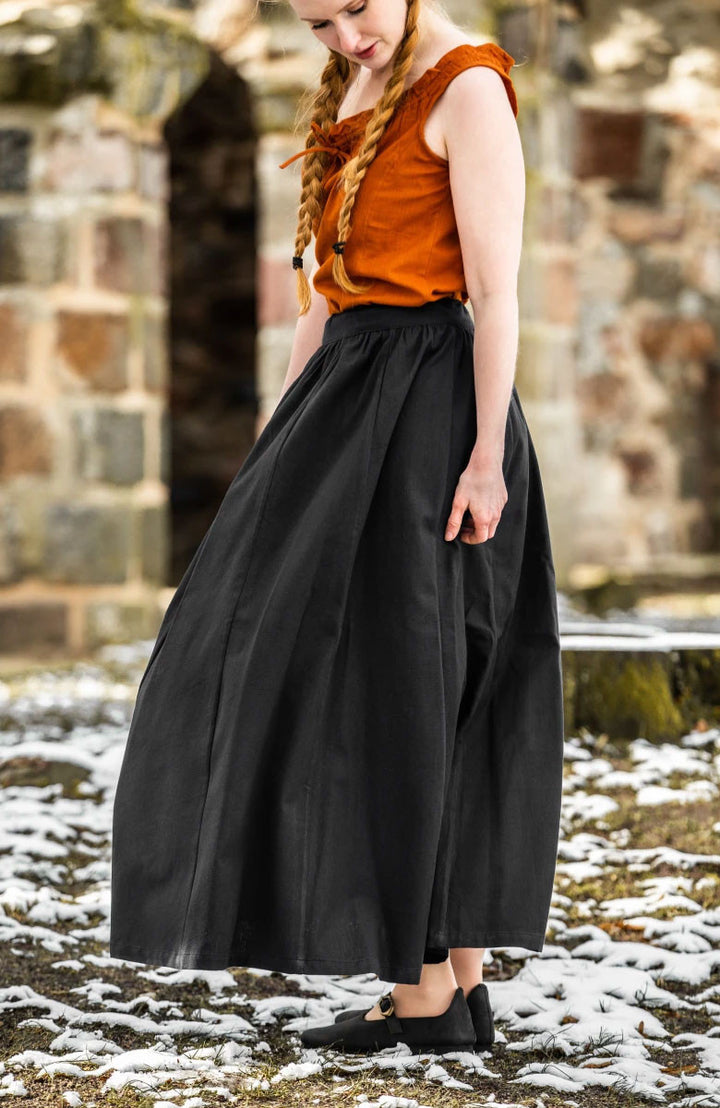 Falda medieval modelo Konstanze, algodón negro