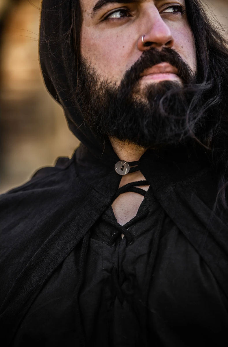 Capa de los Caballeros Templarios modelo Arnulf, negro-rojo