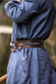 Cinturón vikingo doble de cuero  modelo Ubbe, marrón oscuro