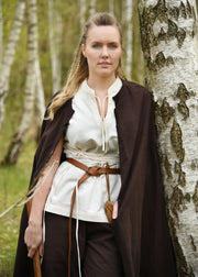Blusa vikinga sin mangas modelo Levke, blanco natural