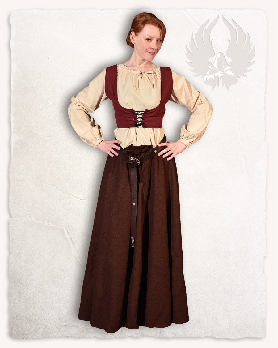 Blusa medieval color crema modelo Kara