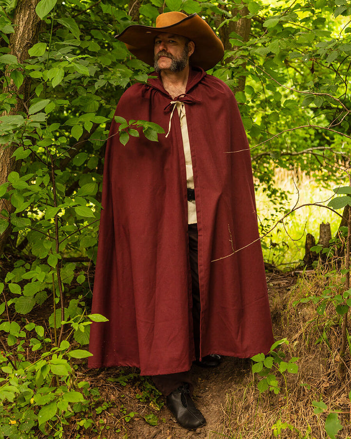 Capa medieval de algodón burdeos modelo Harun