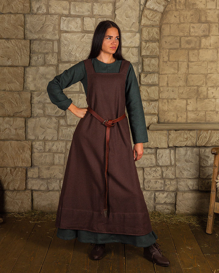 Vestido estilo delantal modelo Lientje, color marrón