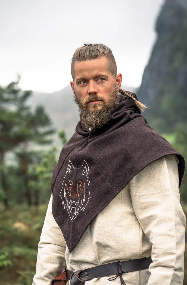 Gugel vikingo marrón cabeza lobo modelo Haldan