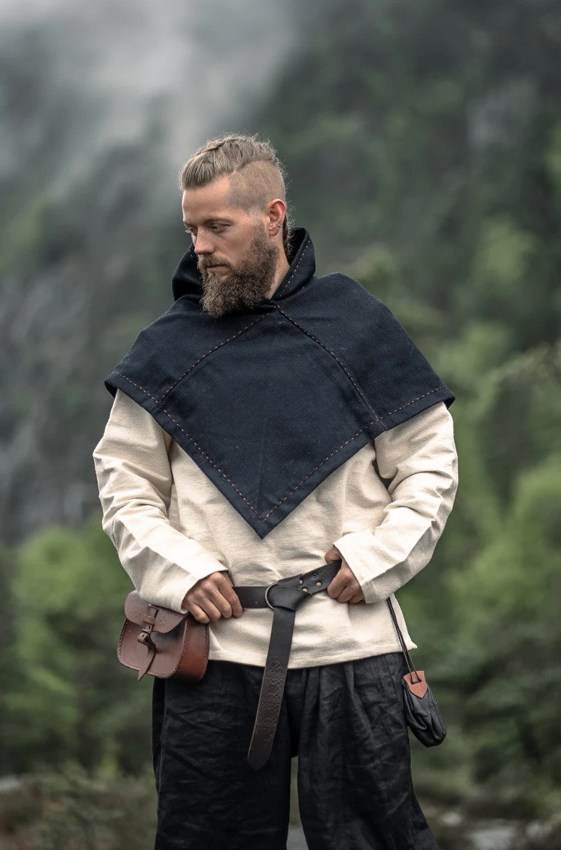 Gugel vikingo modelo Halfdan, color negro