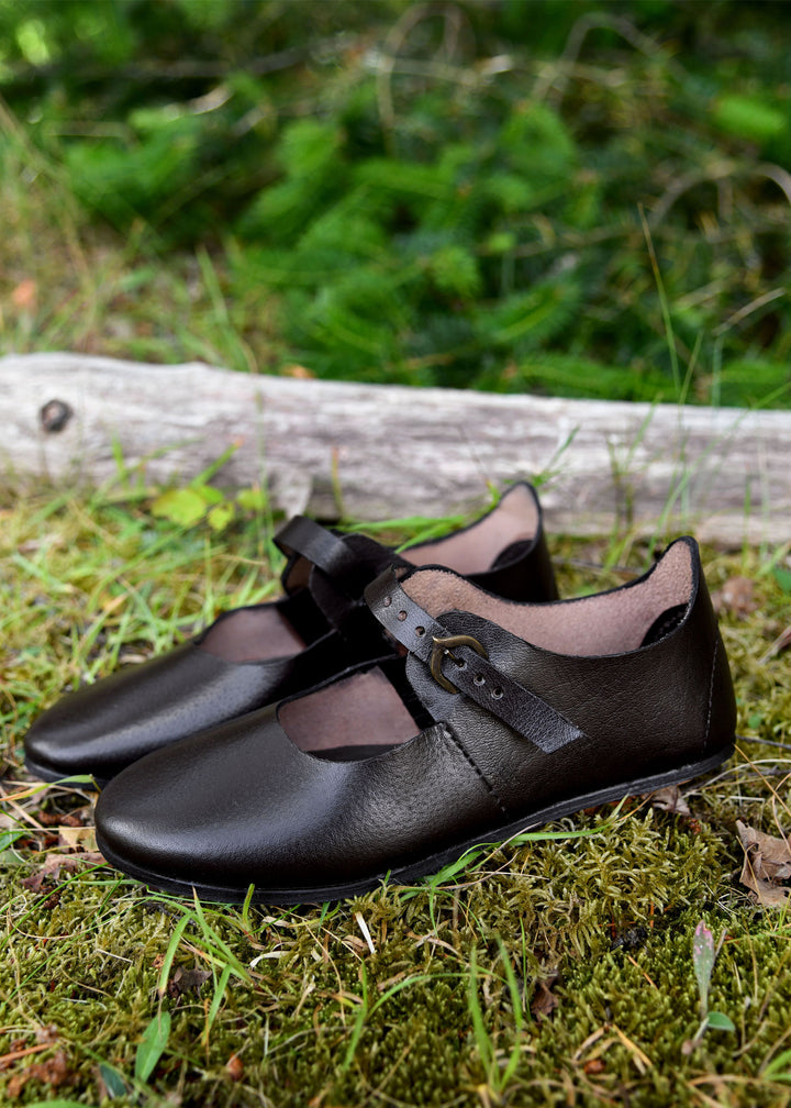 Zapato medieval mujer Latchet, marrones (siglos XIII-XV)