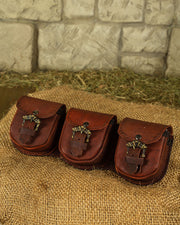 Set 3 bolsos medievales León para cinturón en marrón