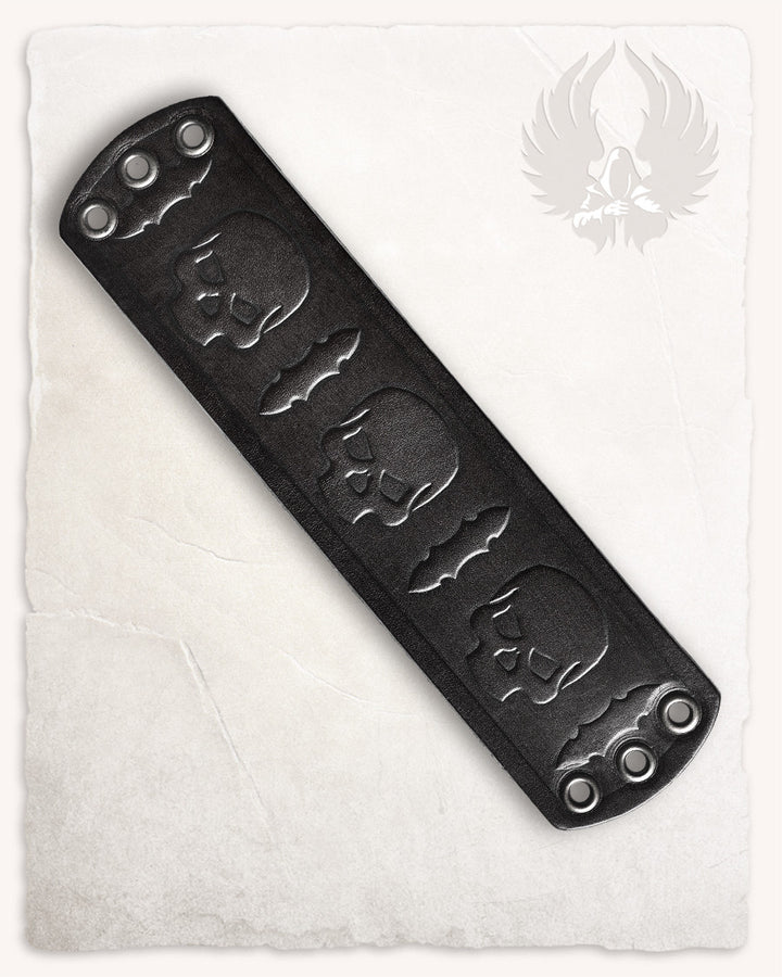 Pulsera gótica de calaveras y espadas, cuero negro