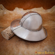 Casco medieval Kettle con forro cuero genuino.