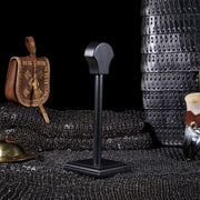 Soporte en madera para colgar cascos, color negro