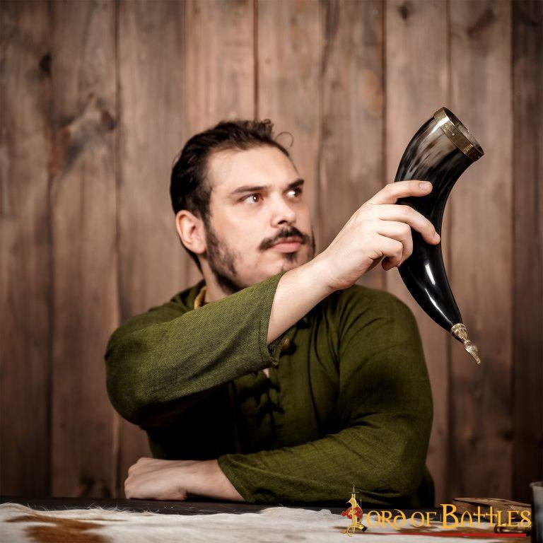 Cuerno vikingo para beber modelo Yggdrasil