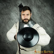 Broquel medieval funcional hecho a mano (30,5 cm.)
