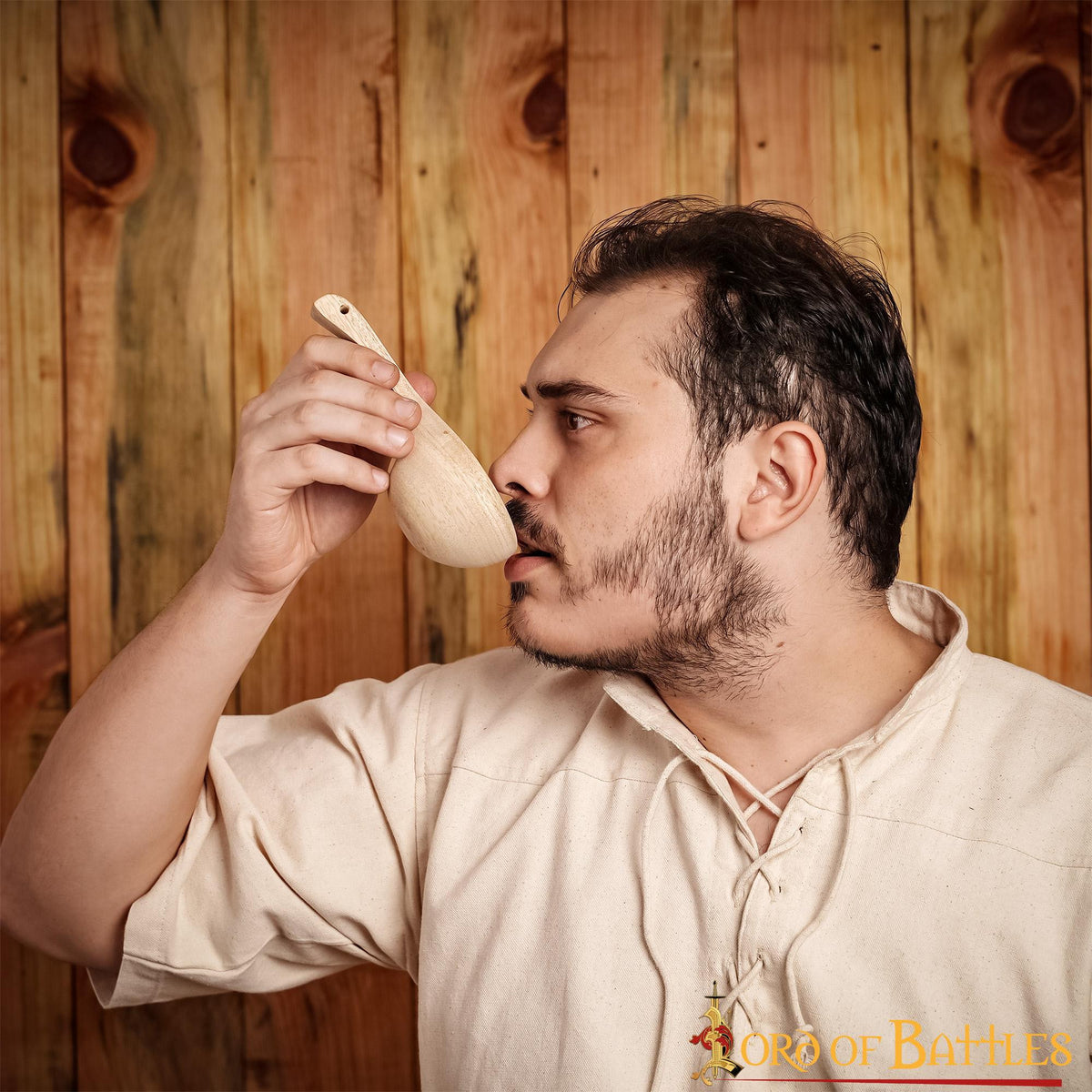 Cuchara medieval en madera, hecha a mano