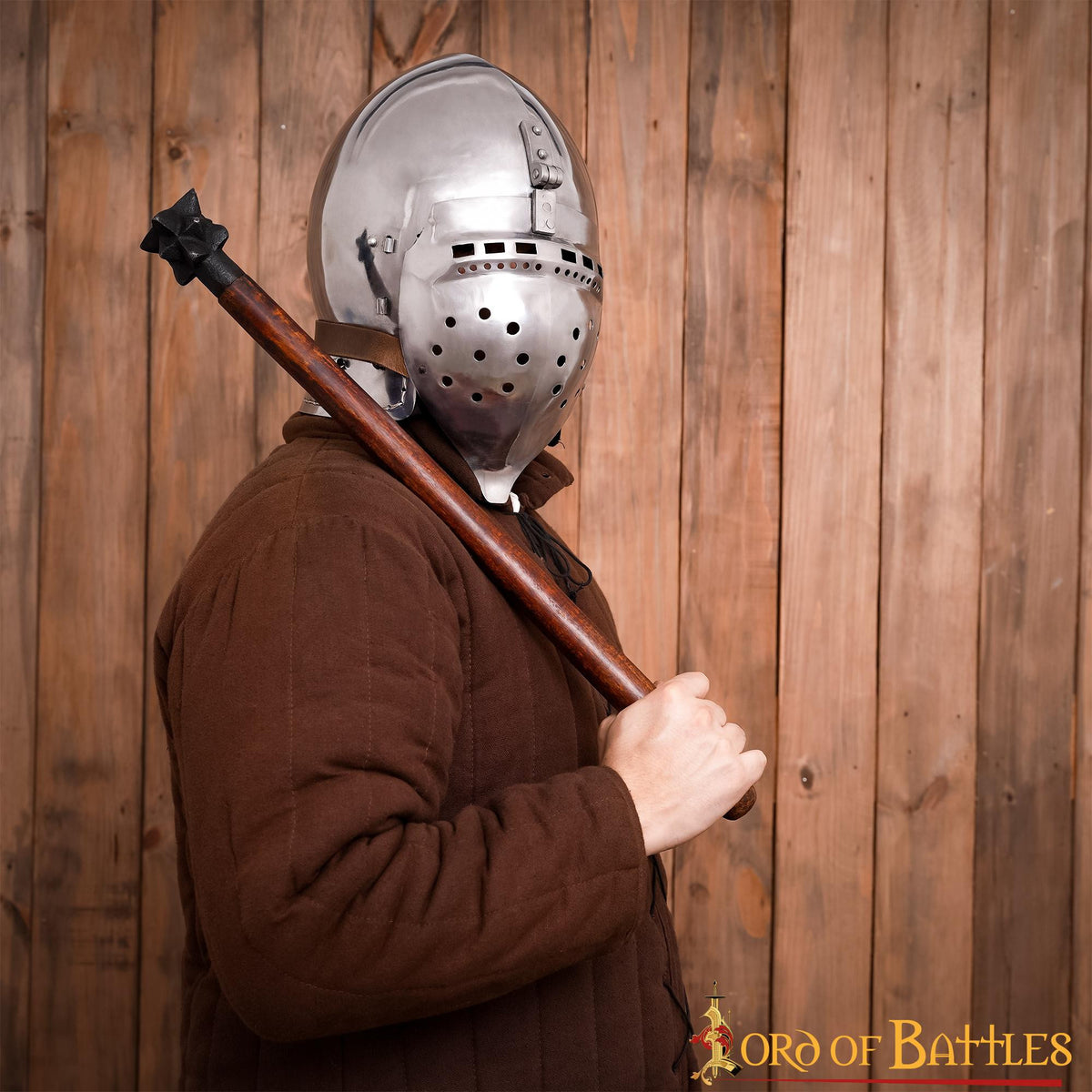Bacinete Battle-Ready con visera, finales Edad Media