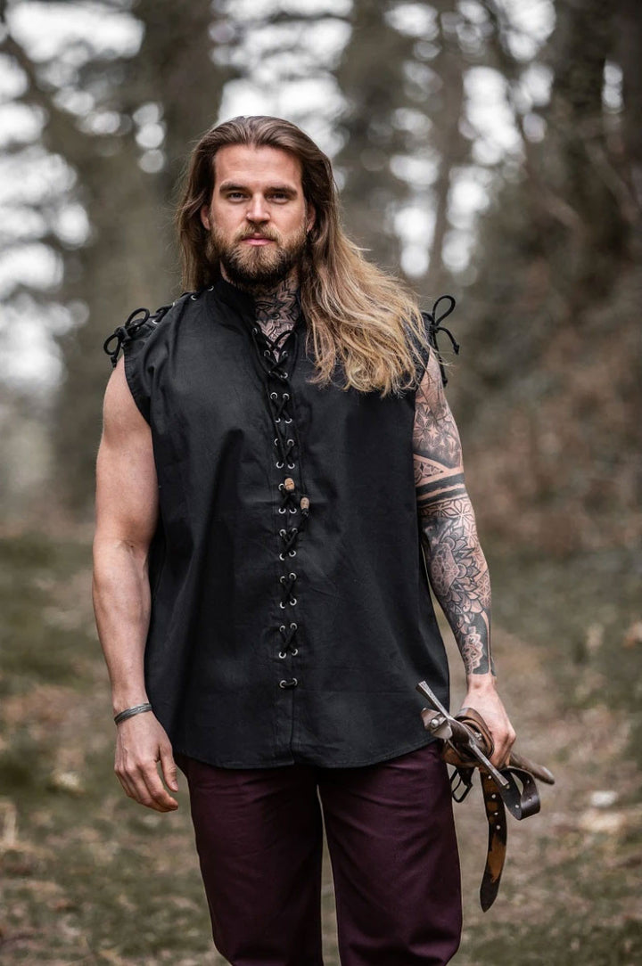 Camisa medieval negra sin mangas