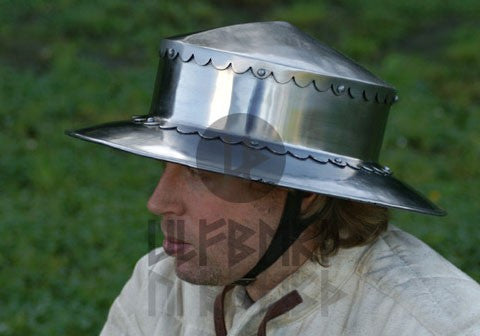 Casco medieval Kettle, siglo XIV