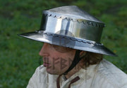 Casco medieval Kettle, siglo XIV