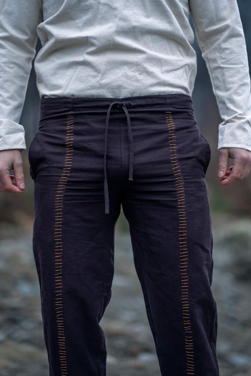Pantalones medievales modelo Hermann, marrón oscuro