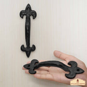 Tirador de puerta medieval flor de lis (17x4,7 cm.)