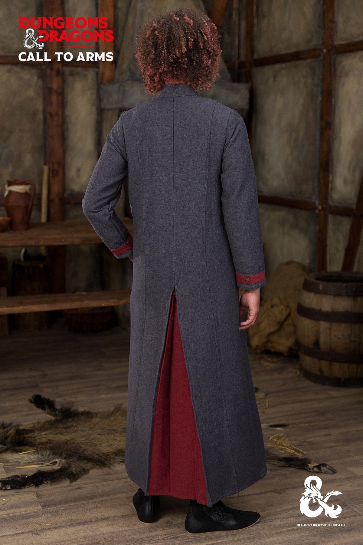 Abrigo medieval de bruja, color gris-rojo