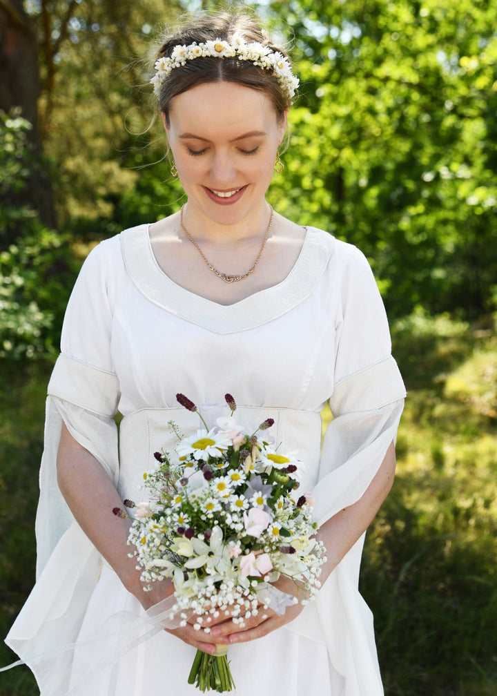 Vestido de novia medieval con corpiño, blanco natural