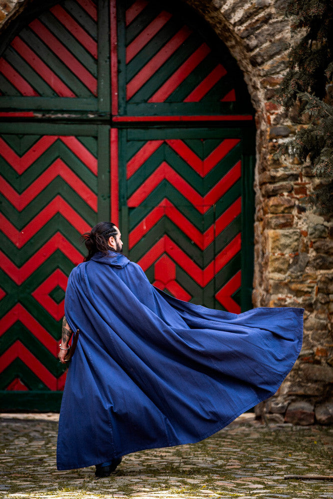 Capa medieval azul larga